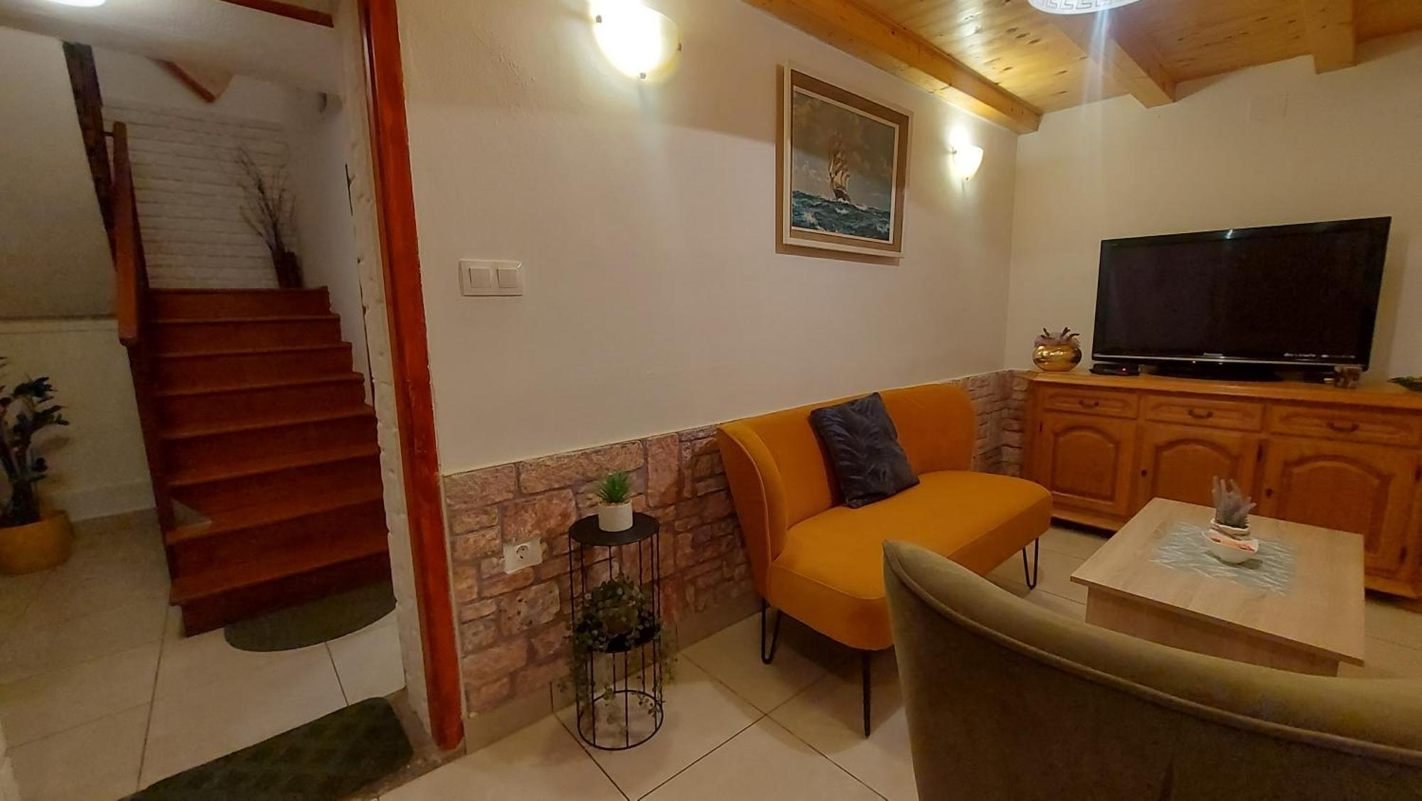 Holiday House Letizia Premantura Luaran gambar